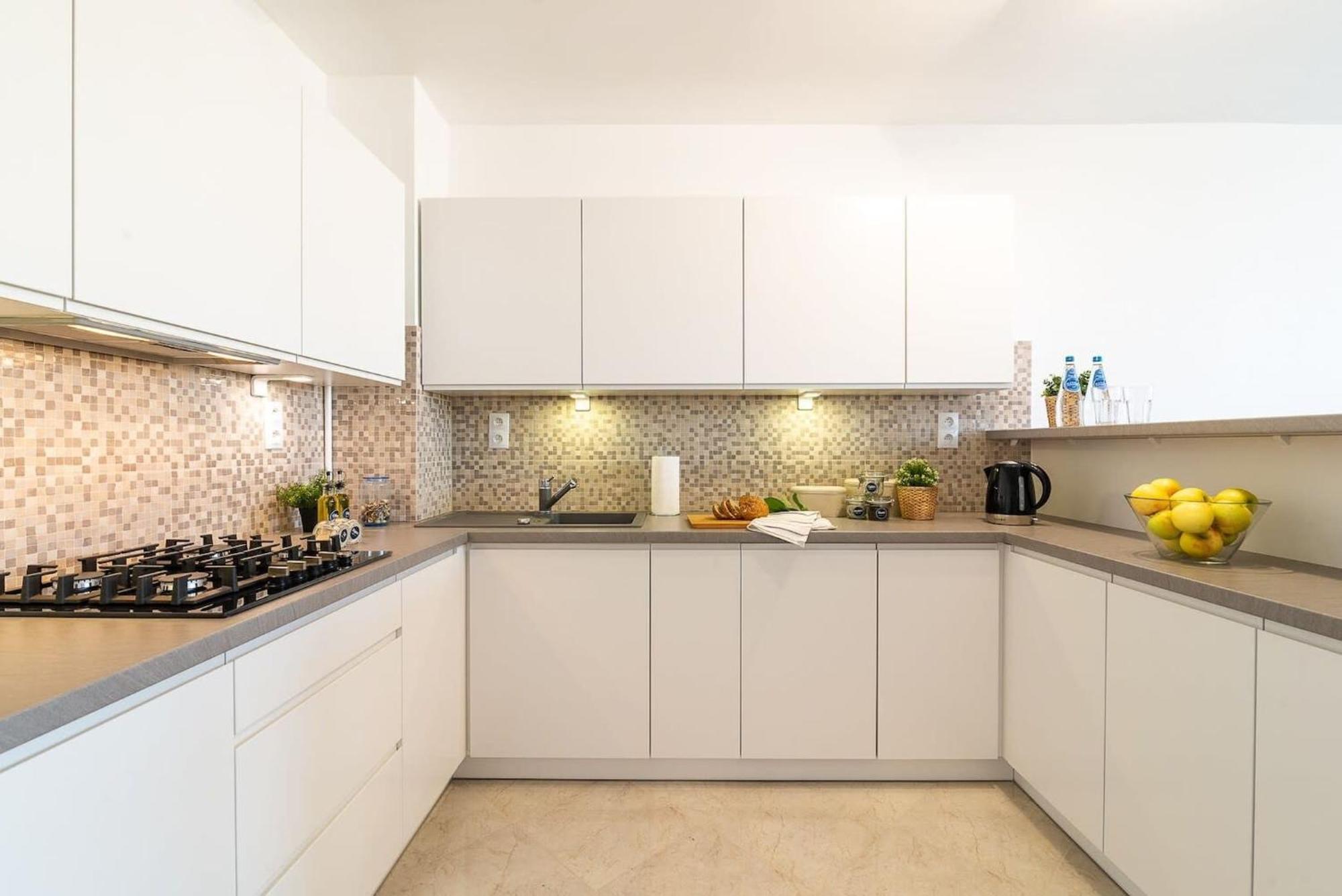 Navy Aesthetic Apartment With Balcony By Noclegi Renters Warsaw Ngoại thất bức ảnh